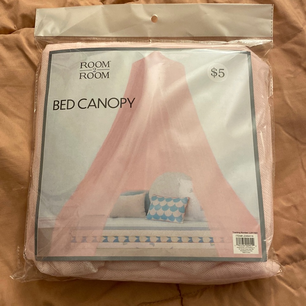 Cute bedroom canopy 💞